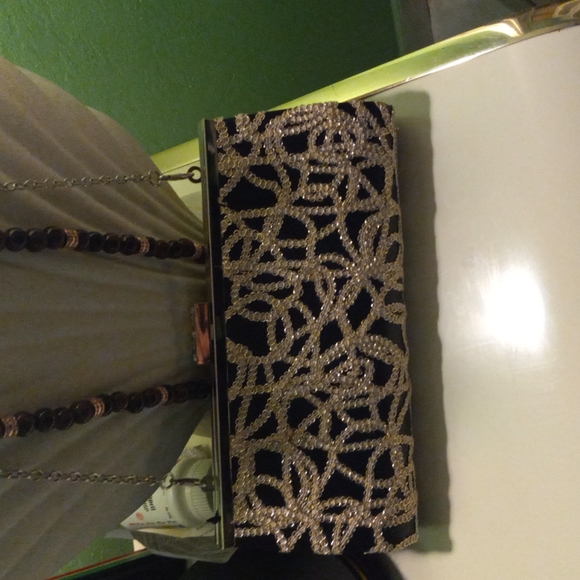 Handbag - Picture 2 of 2